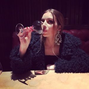 Meet your Posher, Ali